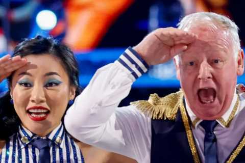 Les Dennis sparks speculation with short-lived Strictly appearance