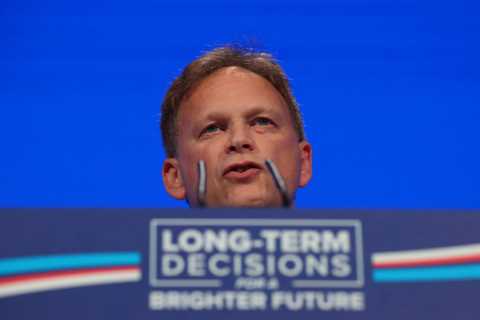 Grant Shapps branded a newly-minted cretin by Russia in escalating Ukraine conflict