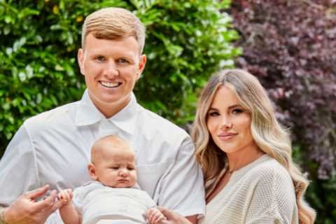 Towie’s Tommy Mallet hits back at cruel dad-shaming troll who branded his son ‘spoilt’ as they..