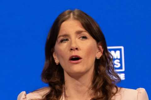 UK Minister Warns of Crackdown on Scientifically Illiterate Boffins Over Sex and Gender