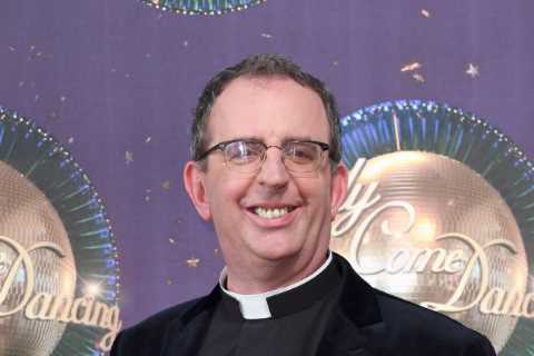 Strictly Come Dancing star reveals he’s in hospital and undergoing surgery