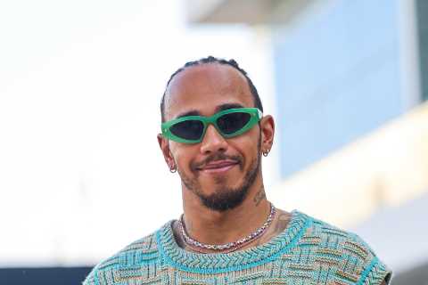 Lewis Hamilton's Bold Outfit at Qatar Grand Prix Leaves Fans Divided