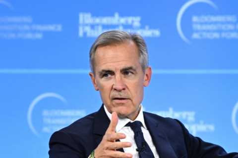 Brexit-Bashing Former Bank of England Boss Supports Labour on Economy