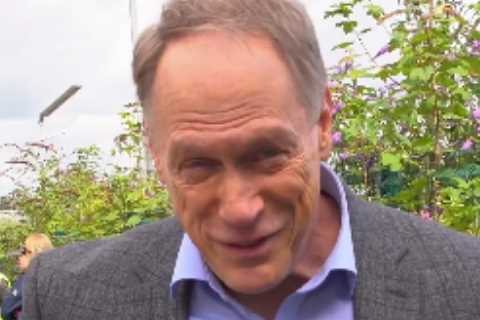 Coronation Street Fans Shocked by Actor's Real Voice in Behind the Scenes Clip
