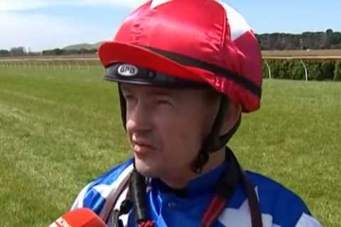 Jockey Forced to Apologize for 'Offensive Joke' in Post-Race Interview