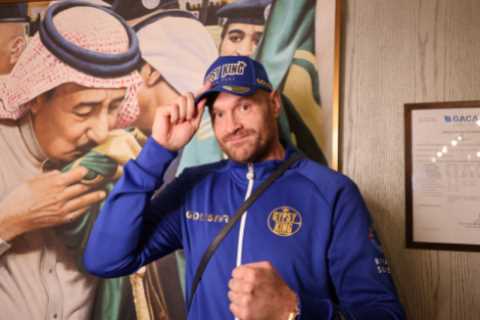 Tyson Fury's warned about Mike Tyson's role in Francis Ngannou's camp ahead of fight