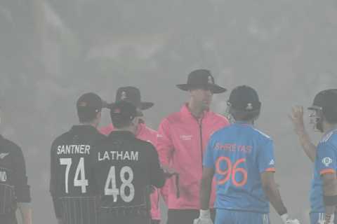 Cricket World Cup Clash Suspended Due to Heavy Fog