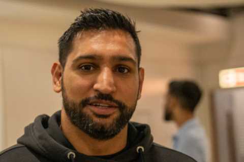 Amir Khan in Talks for Boxing Comeback, Potential Bout with Manny Pacquiao