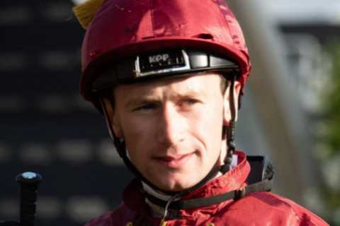 Three-time champion Flat jockey Oisin Murphy set for shock switch to jumps racing this season