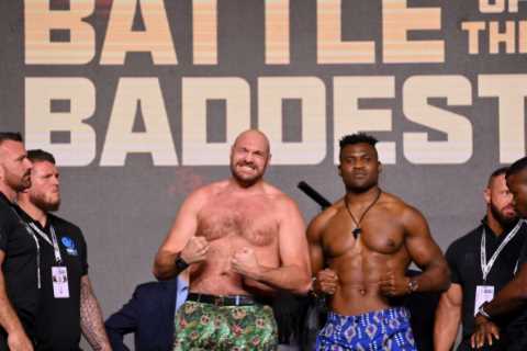 Tyson Fury Rakes in £165m with Biggest Deal in British Boxing History