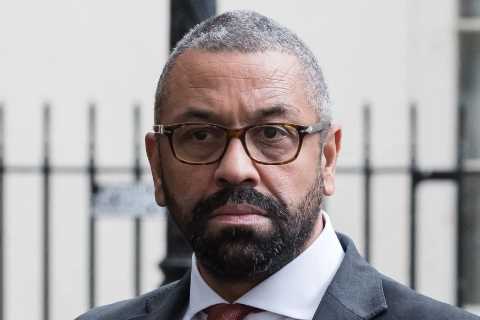 Foreign Secretary James Cleverly criticizes calls for Gaza ceasefire