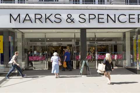 Beloved Marks and Spencer store in Swindon closes its doors for good, leaving fans devastated