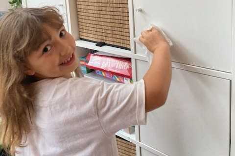 8-Year-Old Saving for a House Deposit: On Track to Buy First Home at 19