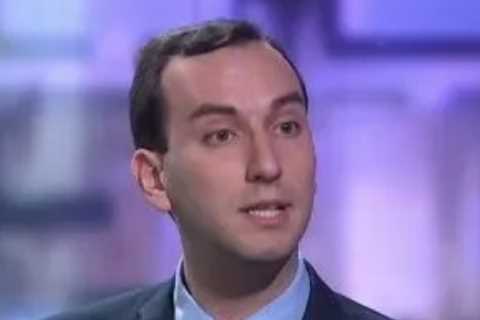 Former Staffer Organizes Armistice Day Anti-Israel March