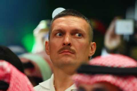 Oleksandr Usyk 'Sweating' Over Tyson Fury's Performance Against Francis Ngannou, Promoter Claims