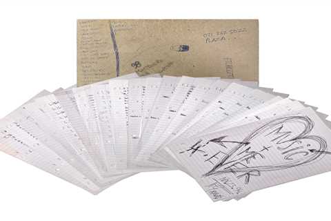 Noel Gallagher's Songwriting Notepad Goes up for Sale
