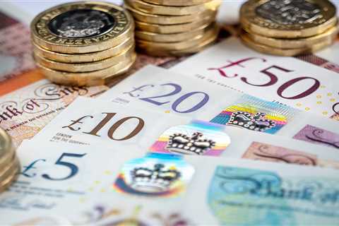 Thousands of Pensioners Urged to Claim Extra £201 a Week and £300 Direct Payment