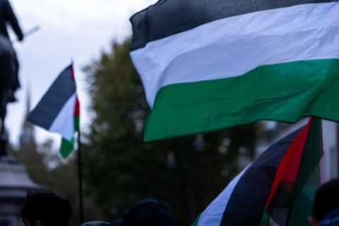 UK Visa Revoked for Hamas-Sympathising Radical