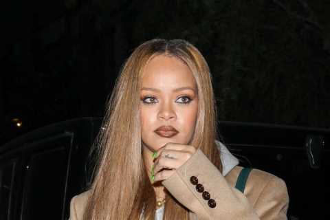 Rihanna Divides Fans with New Blonde Hair Look