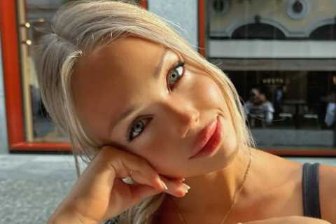 Paige Spiranac Rival Claire Hogle Stuns on Italian Vacation