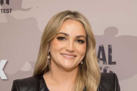 I'm A Celebrity chaos as fire scare sends airport into meltdown minutes before Jamie Lynn Spears..