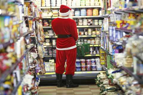 Get Christmas Treats at a Discounted Price from Little-Known Shop