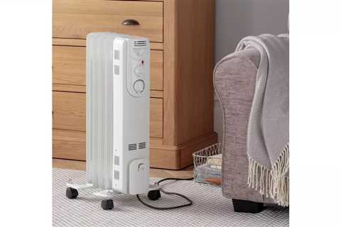 Argos Shoppers Rush for Affordable Winter Gadget to Slash Heating Bills