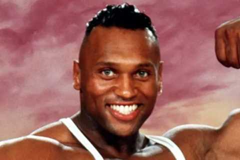 Former EastEnders Star and Gladiator Mark Smith Enters the Boxing Ring on KSI's Misfits Boxing Card