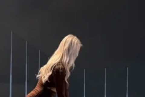 Karin Hart Turns Heads with Skimpy Outfit and Stellar Golf Skills at Top Golf