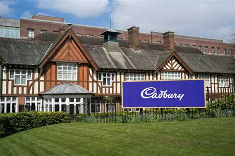 Cadbury Shocks Shoppers as Best Chocolate Bar Ever Gets Discontinued