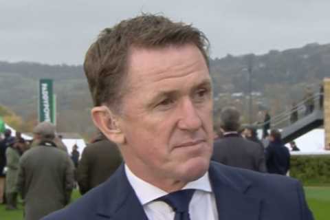 AP McCoy Breaks Down in Tears While Giving Health Update on Jockey Pal Graham Lee