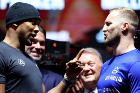 Deontay Wilder Reveals Prediction for Anthony Joshua vs Otto Wallin