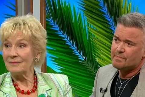 I'm a Celebrity campmates reunite on GMB after 20 years