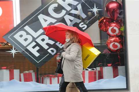 Warning to shoppers to take Black Friday deals with a ‘pinch of salt’ – and the rule everyone needs ..