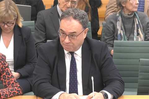 Bank of England under fire for confusing guidance on interest rates