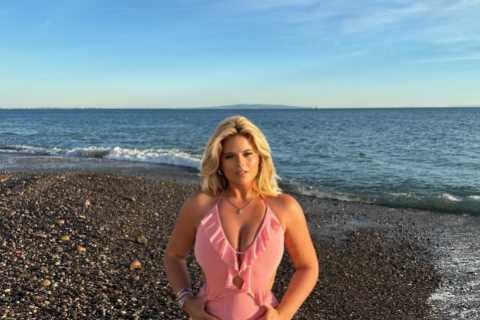 Apollonia Llewellyn Turns Heads in Stunning Beach Snaps