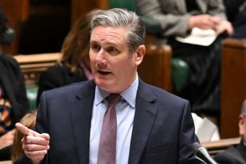 Labour in Turmoil over Benefits as Starmer Faces MP Revolt
