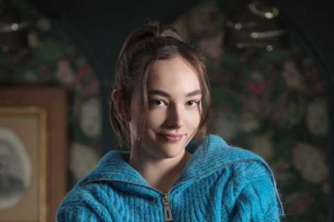 Hollyoaks introduces new cast members as Darren's twins arrive