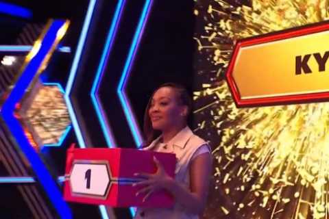 Deal or No Deal Fans Blast Host Stephen Mulhern for Overstepping in Contestant's Love Life