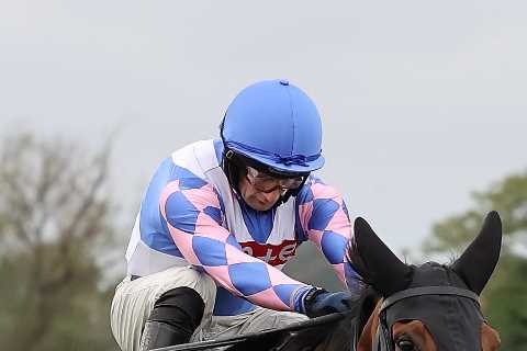 Small-time Stable Takes on the Big Boys at Newbury