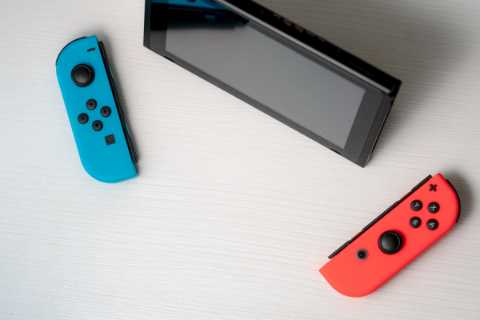 Xbox's Game Pass Could Expand to PlayStation and Nintendo, Teases Xbox Exec
