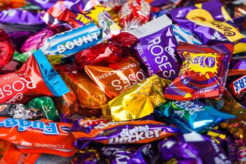 Shoppers Left Disappointed as Sainsbury's Discontinues Popular Christmas Chocolate Tub
