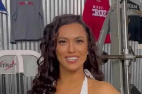 Ring Girl and Playboy Model Backs Andre August to Beat Jake Paul