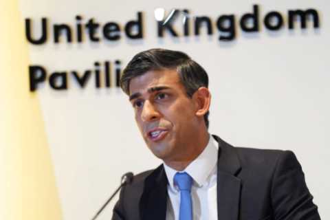 Rishi Sunak Supports Giving Rwanda More Cash for Migrant Flights Amid Talks of Snap Election