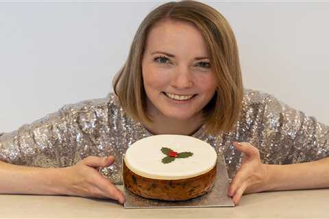 I tested Christmas fruit cakes – there were TWO winners and they beat Aldi on taste