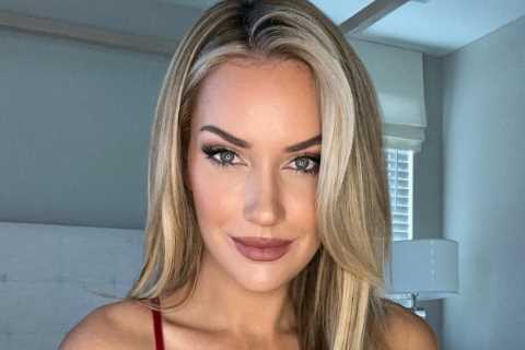Paige Spiranac Stuns Fans in Sexy Santa Dress