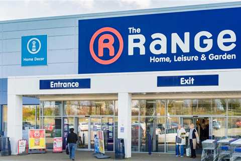 Major High Street Bargain Shop to Close All 215 Locations for Two Days Over Christmas