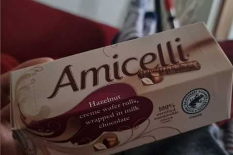 Shoppers Go Crazy for Dupe of Discontinued Chocolate Bar Found in Supermarket
