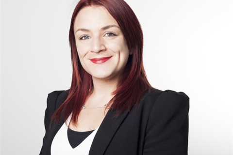 How Suzanne Samaka Earns £65k a Year Without a Degree