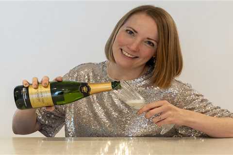 I tested alcohol-free fizz for Christmas – a budget bottle beats Freixenet on taste and price
